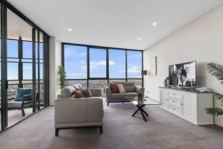 Premium 4 Bedroom Family Apartment - Brisbane City