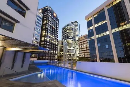 Premium 4 Bedroom Family Apartment - Brisbane City